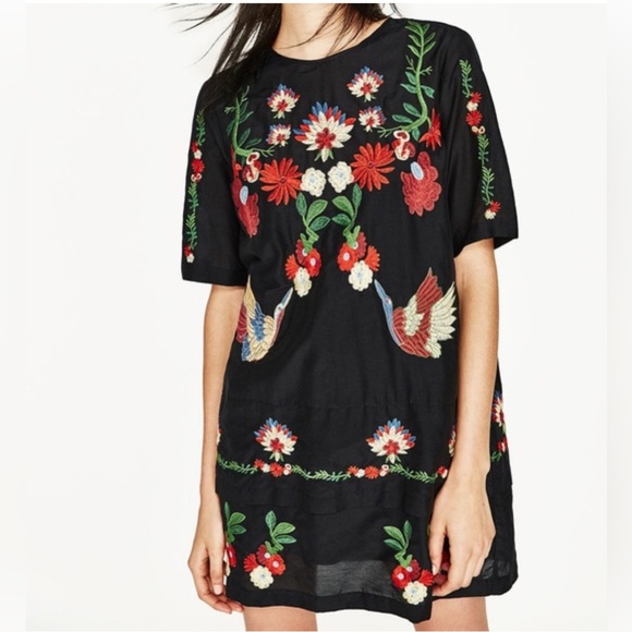 Zara Dresses & Skirts - Zara Bohemian Folk Art Floral Embroidered Black Shift Dress Summer Size Small